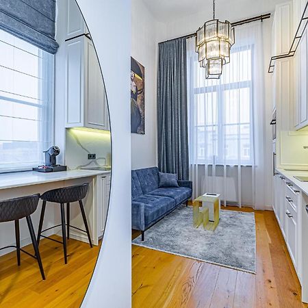 Ministerija Loft Apartment With Parking & Ac カウナス エクステリア 写真